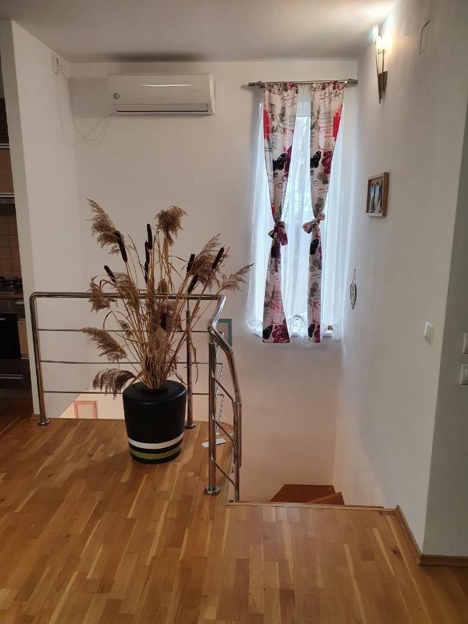 Smiley Apartment Sybin Zewnętrze zdjęcie