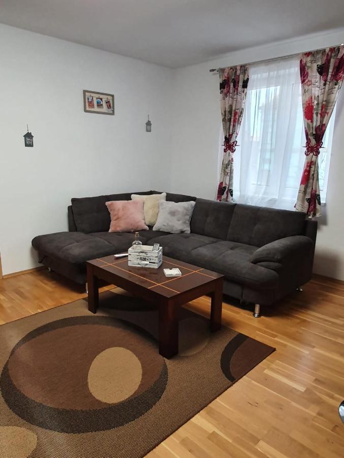 Smiley Apartment Sybin Zewnętrze zdjęcie