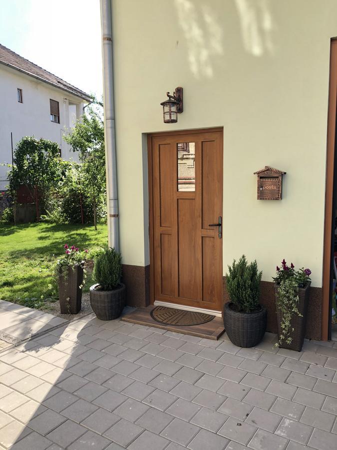 Smiley Apartment Sybin Zewnętrze zdjęcie